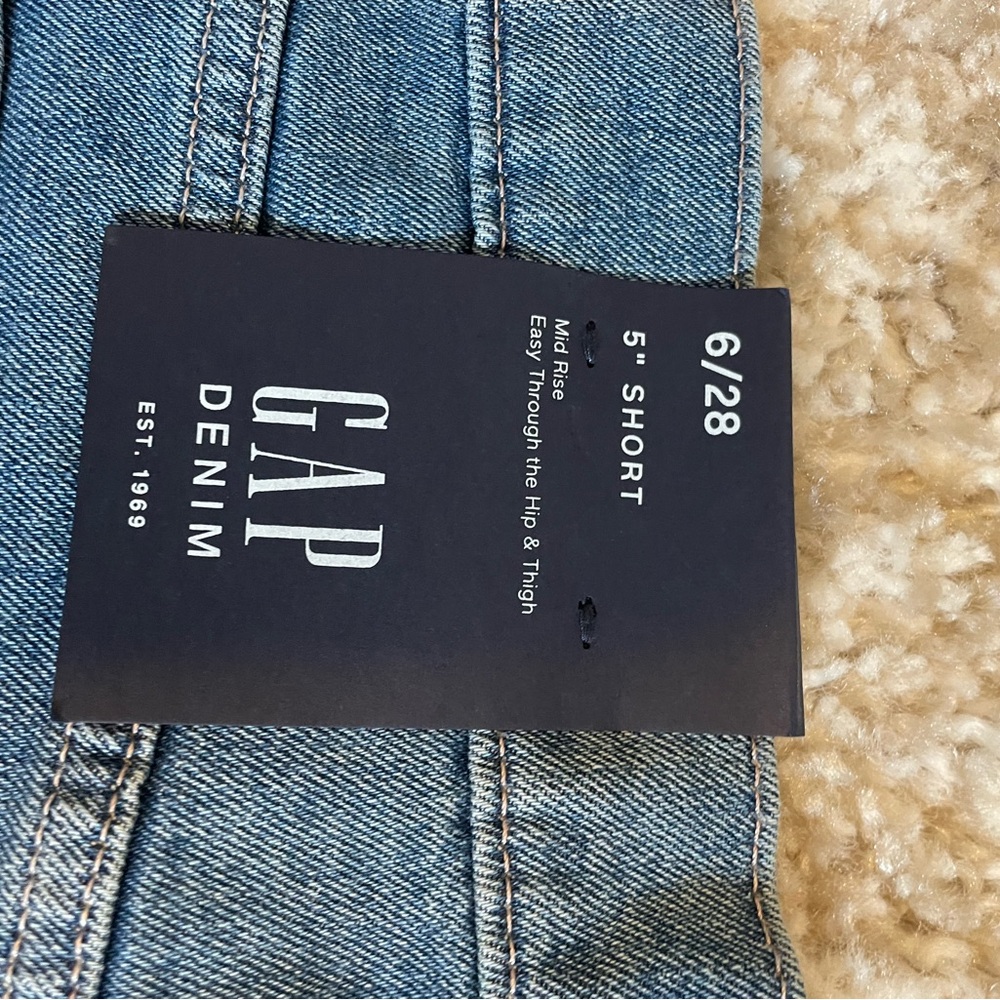 GAP Denim Mid-Rise Shorts in Classic Blue